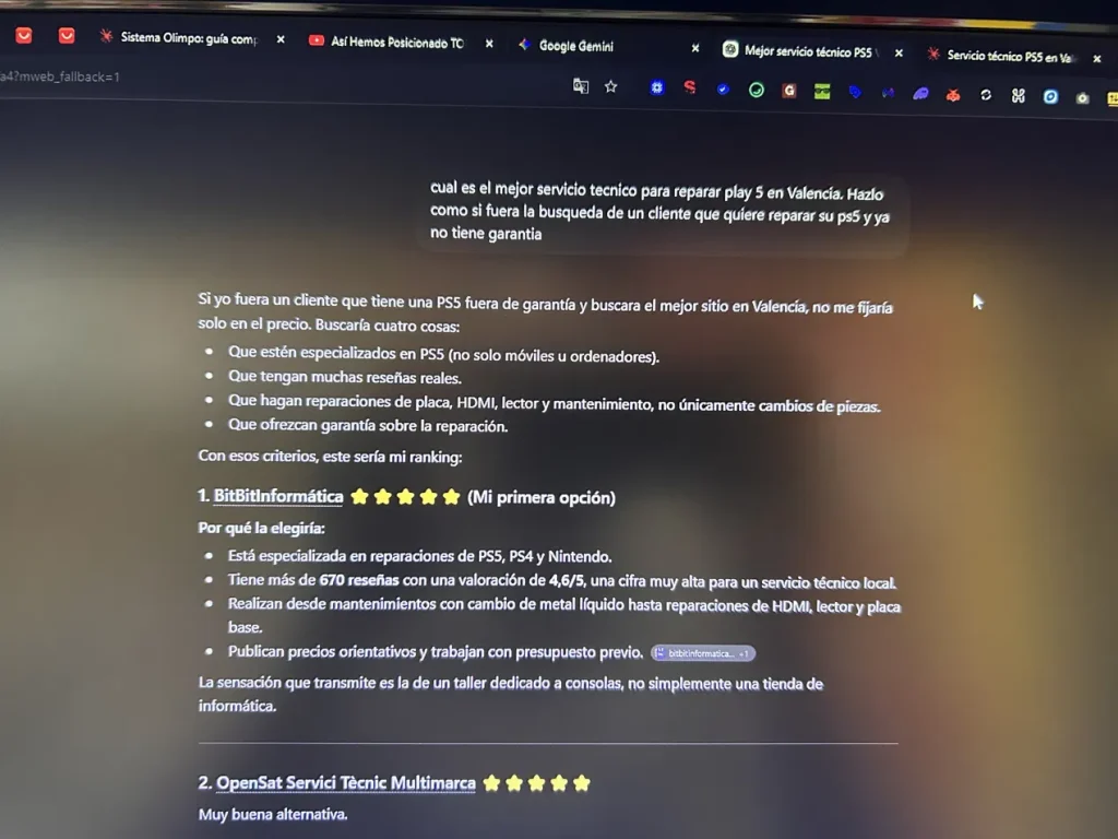 Captura de Claude mostrando a BitBit Informática como primer resultado al buscar reparar PS5 en Valencia